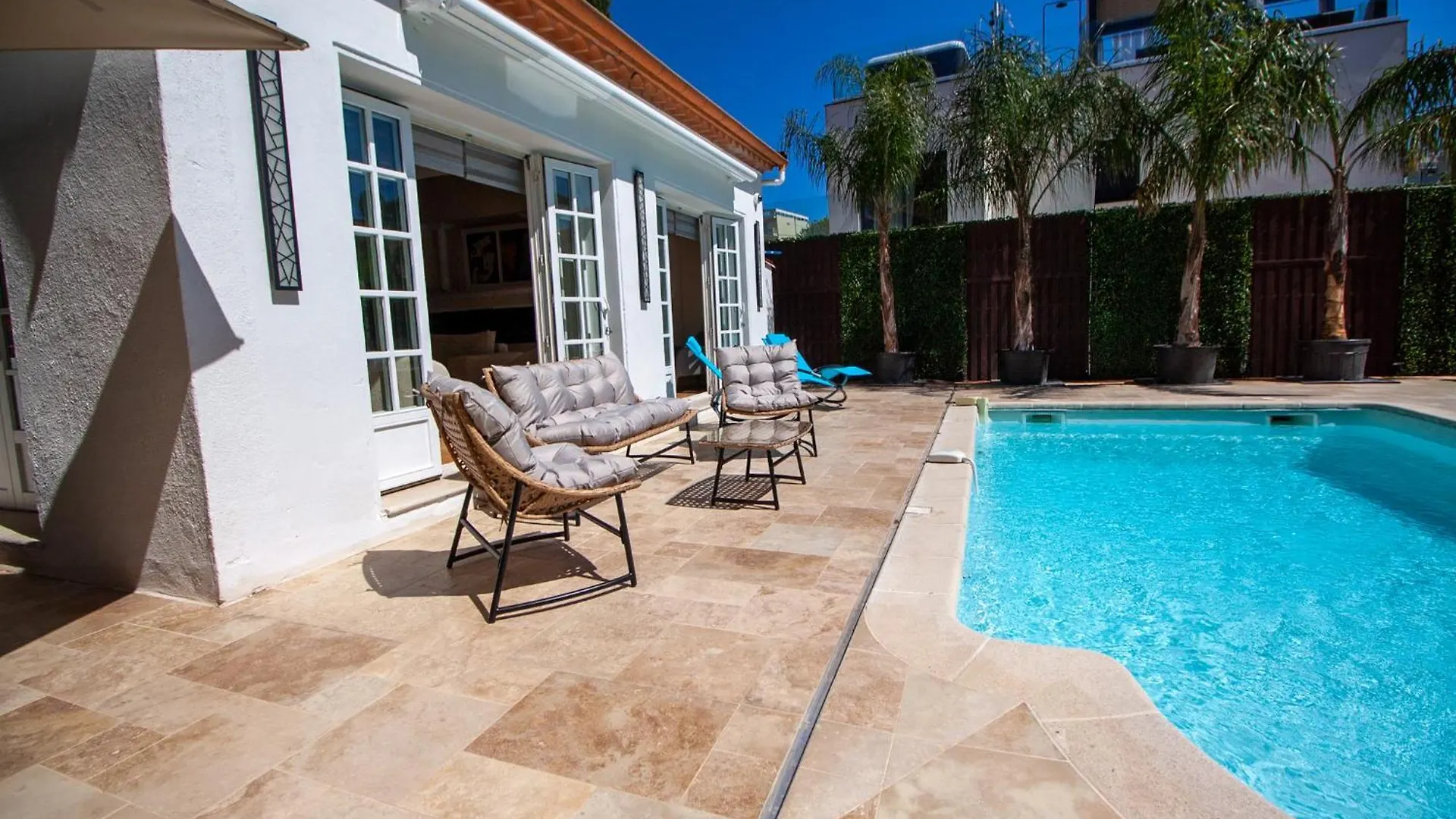 Stunning Juan Les Pins 4 Bed Villa With Pool Antibes 0*,  France